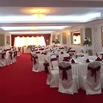 West Plaza Hotel