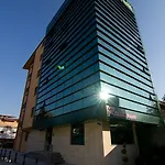 West Plaza 3*