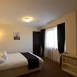 West Plaza 3* Bucareste