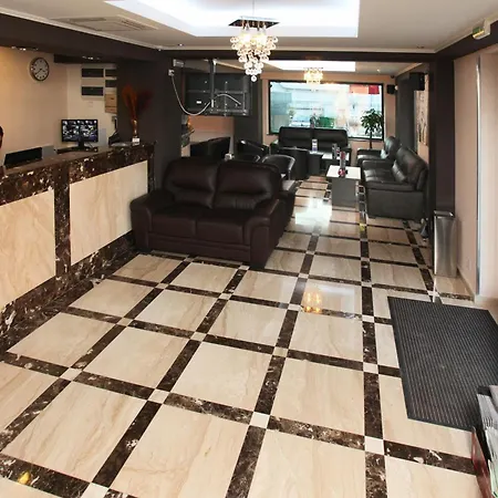 West Plaza 3* Bucharest