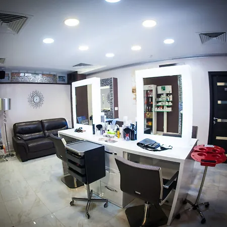 Hotel West Plaza 3*