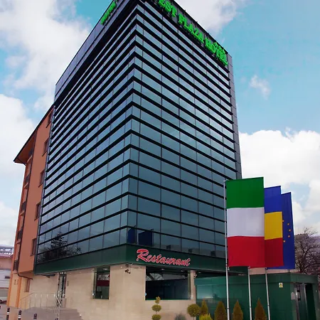 Hotel West Plaza 3*