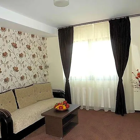 West Plaza 3* Bucharest