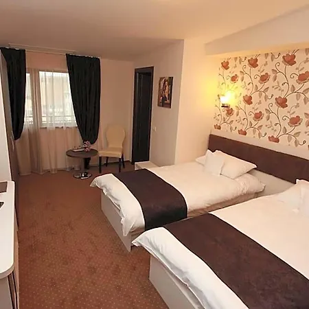 West Plaza Hotel Bucharest