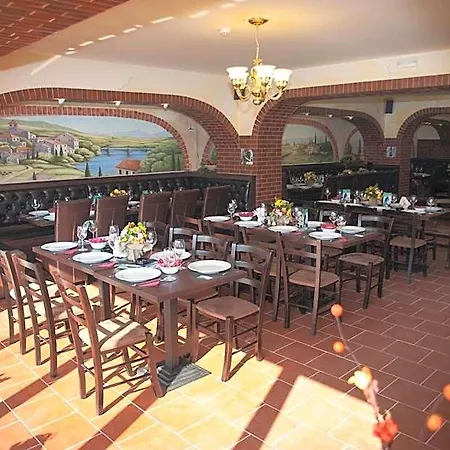 West Plaza