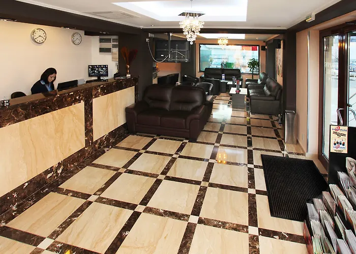 West Plaza 3* Bucharest