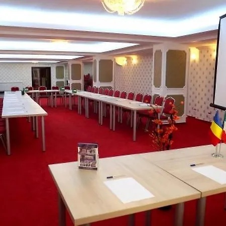 West Plaza Hotel 3*