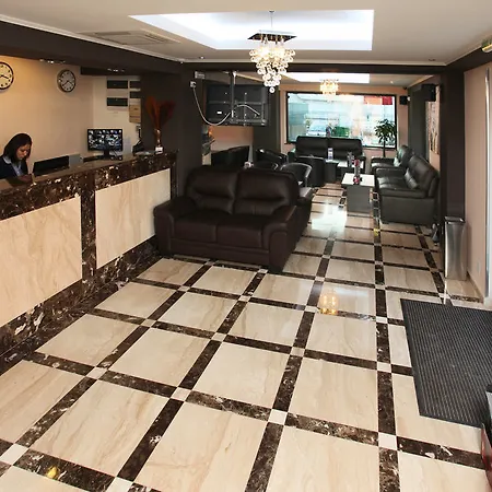 Hotel West Plaza 3*