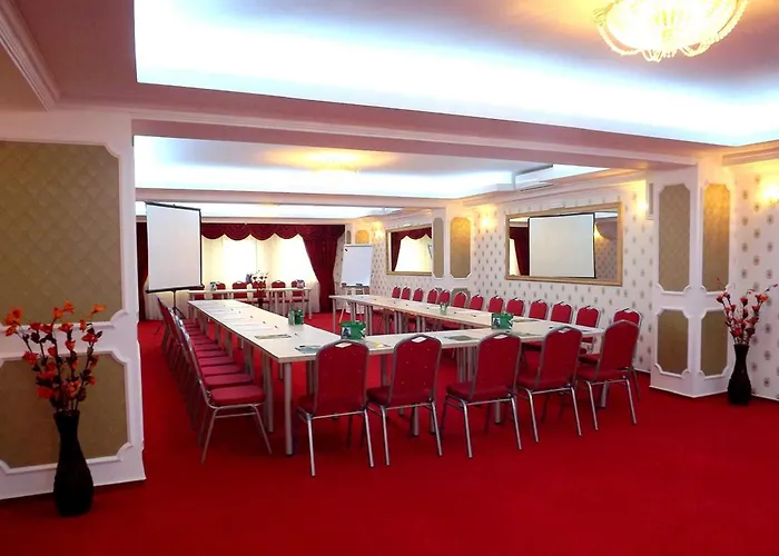 West Plaza 3* Bükreş