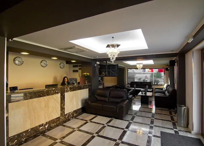 West Plaza Otel Bükreş