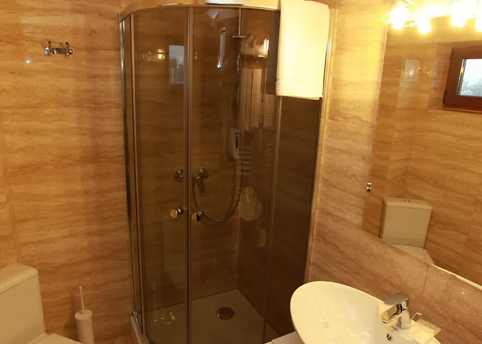 Otel West Plaza Bükreş