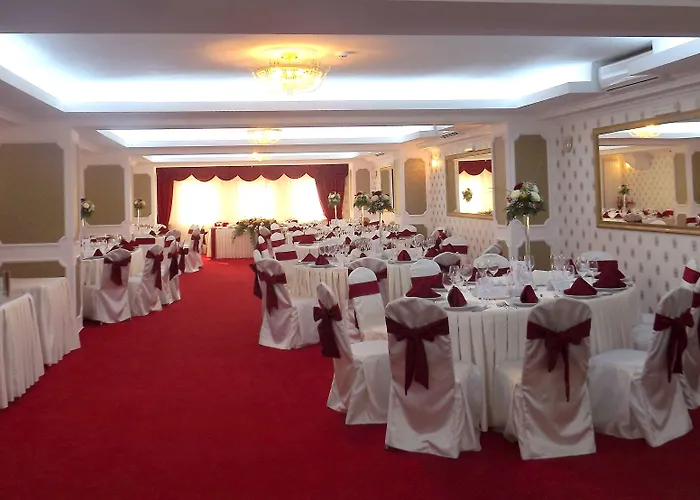 West Plaza Otel